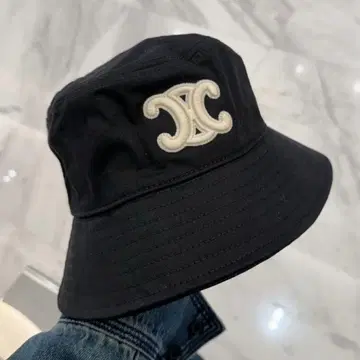 버킷 햇 블랙