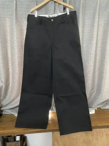 BEN DAVIS GORILLA CUT 팬츠