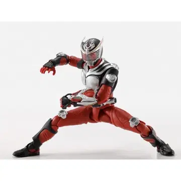 S.H.Figuarts 피규아츠 진골조제법 가면라이더 류우키