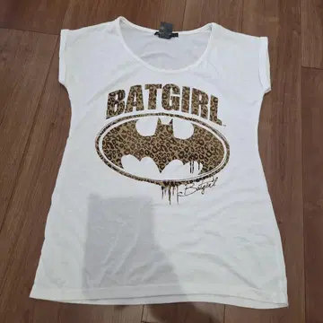 BATGIRL 레오파드 무늬 티셔츠 Y2K 페어리 그런지 헤이세이 갸루