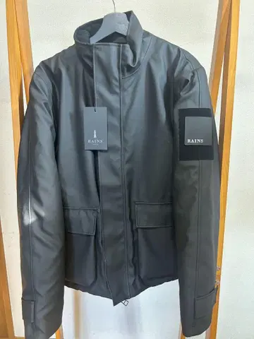 RAINS 블랙 나일론 자켓 Glacial 자켓