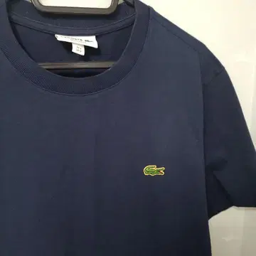 [ LACOSTE ] 네이비 티셔츠 금 악어 S 사이즈