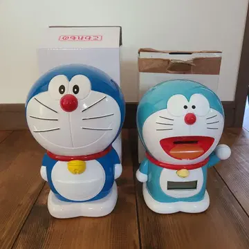 도라에몽 저금통 2개 세트