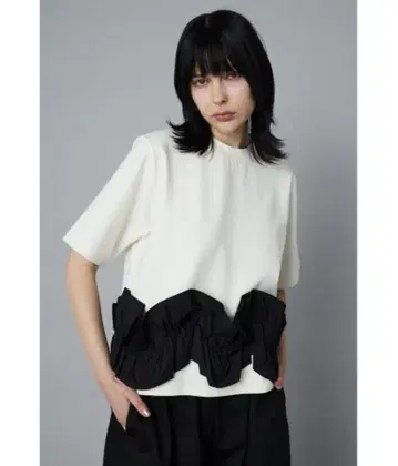 미사용 새상품 Herin.CYE/해린 도트 사이 어태치먼트 헴 상의