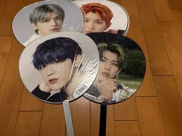 타카츠카 히로무 부채 묶음 판매