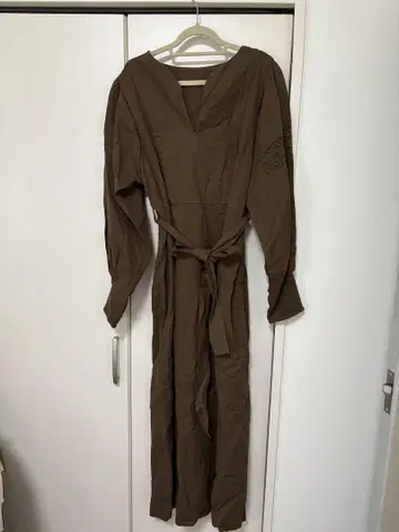 브라운 긴팔 셔츠 원피스 벨트 포함
