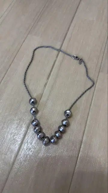 실버 비즈 목걸이
