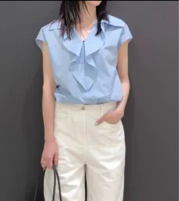 theory luxe 띠어리 럭스의 블라우스/Tomboy Azra