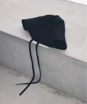 블랙 버킷 햇 끈 포함