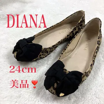 [ DIANA ] 미품 플랫 펌프스 24cm 비쥬 포인티드