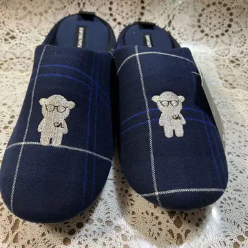[미사용 새상품] 엠포리오 아르마니 베어 자수 룸슈즈 슬리퍼 일본제