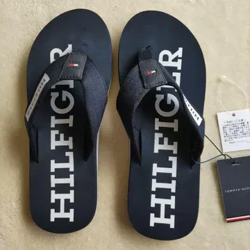TOMMY HILFIGER PATCH BEACH SANDAL 260
