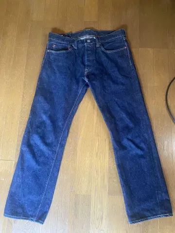 Momotaro Jeans 다크 블루 스트레이트 데님