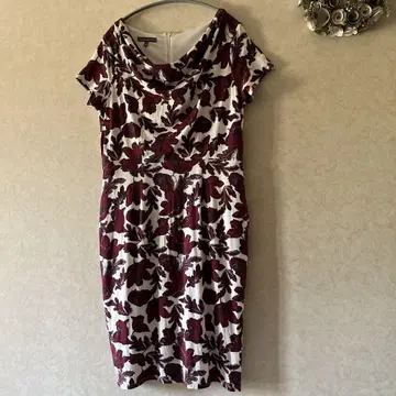 LAURA ASHLEY 꽃무늬 반팔 원피스
