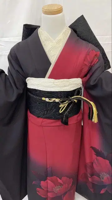 후리소데 검정/빨강 꽃무늬 후리소데 풀세트 후리소데 세트 성인식