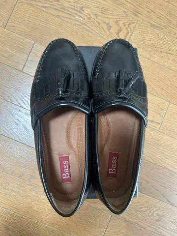 바스 퀼트 태슬 로퍼 가죽 블랙 2553001