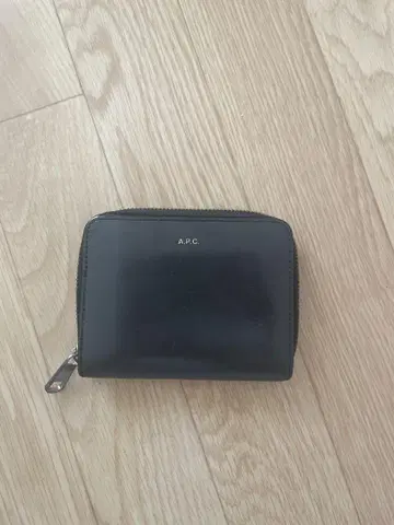 A.P.C. 블랙 접이식 지갑