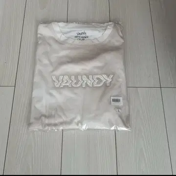 vaundy 반팔 블록 로고 티셔츠 L