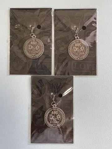 Acid Black Cherry 회장에서만 판매되는 참 컴프