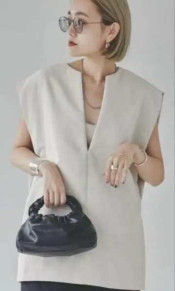 Keyneck Satin Pullover 12310431