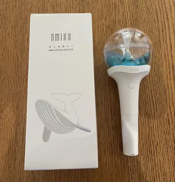 NMIXX OFFICIAL LIGHT STICK 응원봉