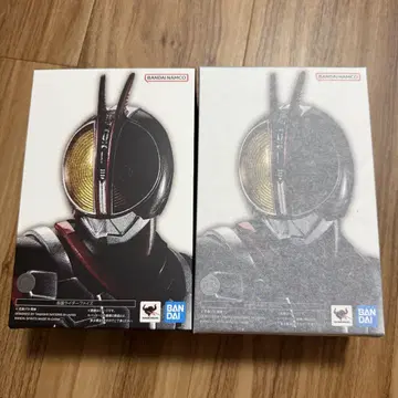 S.H.Figuarts (진골조제법) 가면라이더 파이즈 재판매판