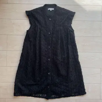 MOUSSY 블랙 슬리브리스 원피스