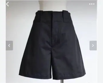 블랙 하이웨스트 숏팬츠