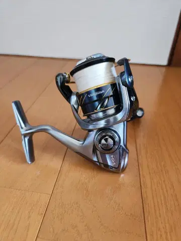 Shimano Vanquish C2500XGSA 스피닝 릴