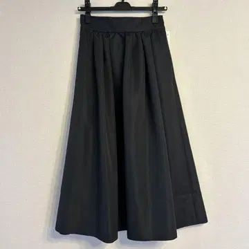 DRESSTERIOR 블랙 플레어 스커트 34(SS) 사이즈