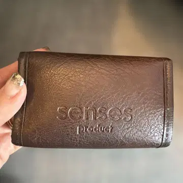 senses 브라운 파우치