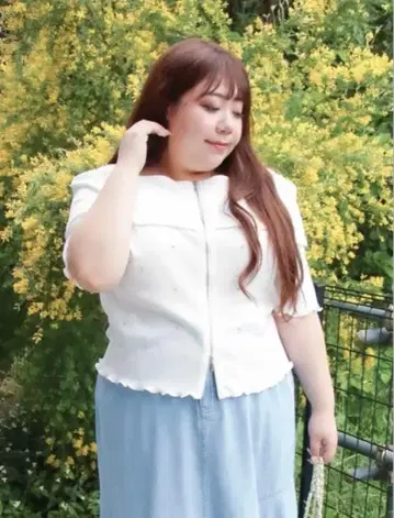 Kanna x Re-J 콜라보] 오프숄 ZIP 비쥬 풀오버