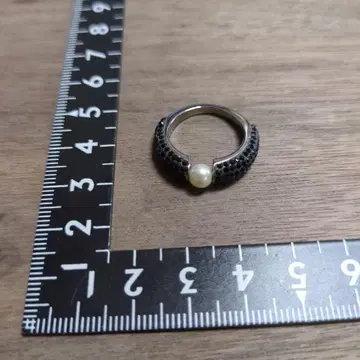 스와로브스키 SWAROVSKI 블랙 크리스탈 펄 반지