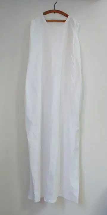 어반 리서치 KBF 코튼 슬리브리스 롱 원피스