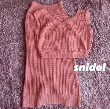 snidel 핑크 슬리브리스 니트