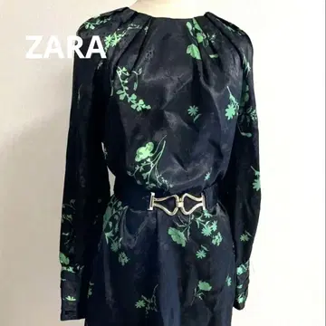 ZARA 자라 블랙과 그린 플라워 무늬 긴팔 원피스 벨트 포함