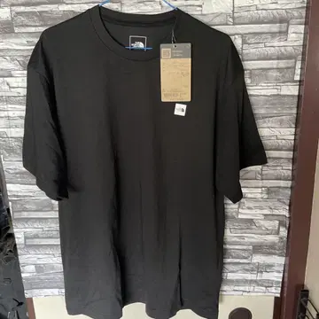 THE NORTH FACE NT32445 XL 블랙 티셔츠