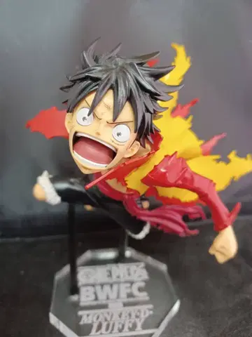 루피 피규어 원피스 BWFC vol.4 아크릴 받침대 포함