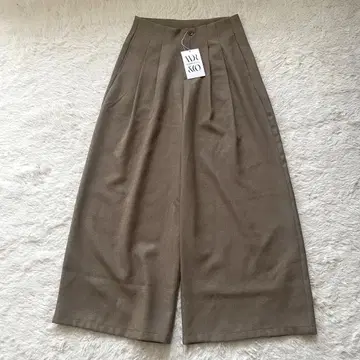 안드레아앤코 와이드 팬츠 베이지
