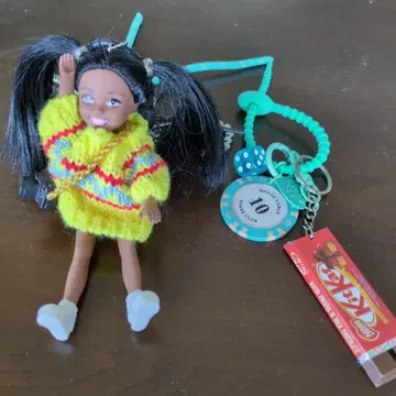 컬러풀 스웨터 인형과 키링 백참