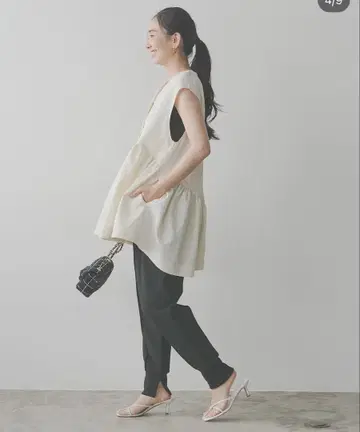 meri 엠보 자카드 블라우스