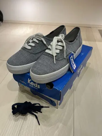 Keds 스니커즈 교체용 끈 포함