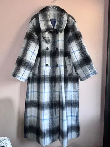 PAGEBOY 샤기 볼륨 코트