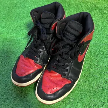 AIR JORDAN 1 RETRO 2001