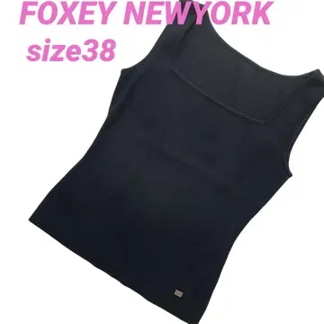 FOXEY NEWYORK 슬리브리스 니트 블랙 38 티셔츠