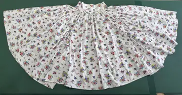 poppy corset skirt 플레어 스커트 꽃무늬 화이트