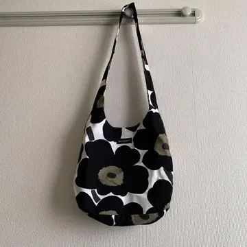마리메꼬 숄더백