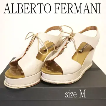 새상품급 ALBERTOFERMANI 가죽 웨지솔 샌들