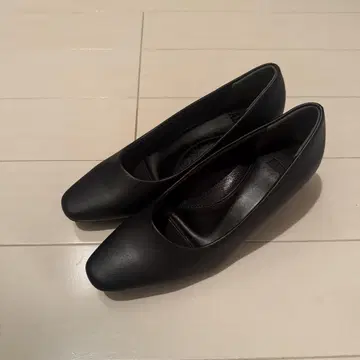 플레인 펌프스 5.5 BLACK 22.0cm 취업활동
