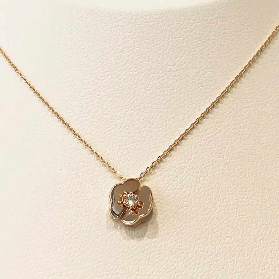 GOLDEN DEW | 골든듀 Golden Dew 18k Necklace #골든듀,#골든듀